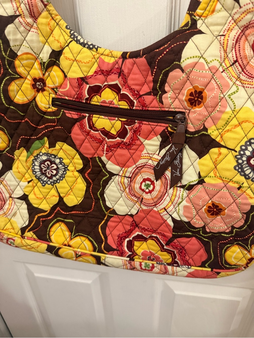 New Vera Bradley Quilted Floral Shoulder Bag - Picture 3 of 10